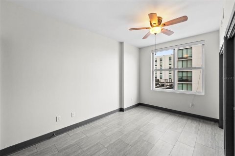 Condominio en venta en Tampa, Florida, 2 dormitorios, 97.55 m2 № 2216343 - foto 11