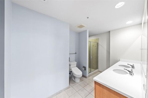 Condominio en venta en Tampa, Florida, 2 dormitorios, 97.55 m2 № 2216343 - foto 14