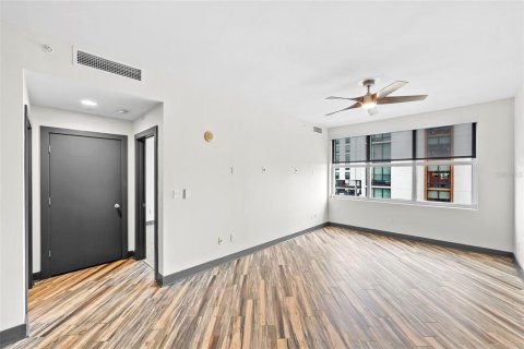 Condominio en venta en Tampa, Florida, 2 dormitorios, 97.55 m2 № 2216343 - foto 8