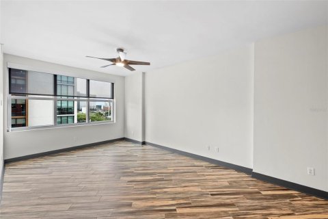 Condominio en venta en Tampa, Florida, 2 dormitorios, 97.55 m2 № 2216343 - foto 7
