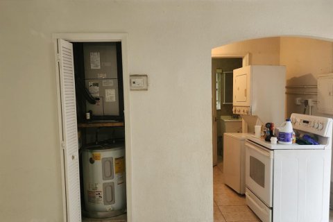 Apartment in West Palm Beach, Florida 1 bedroom, 51.1 sq.m. № 2175839 - photo 8