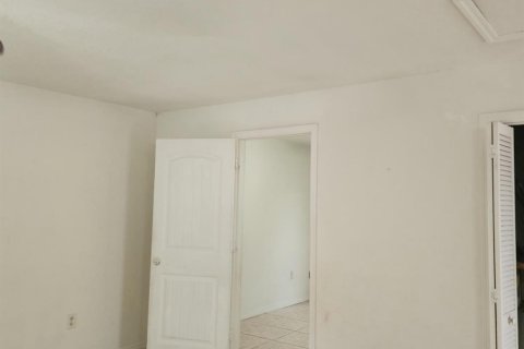 Apartment in West Palm Beach, Florida 1 bedroom, 51.1 sq.m. № 2175839 - photo 12