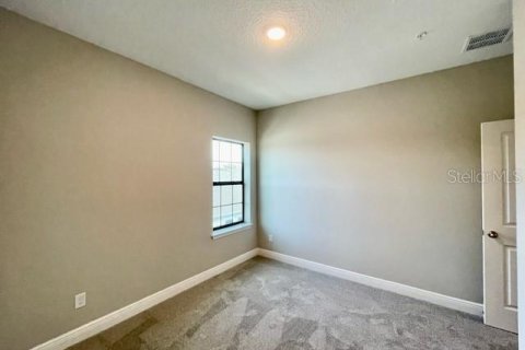 Touwnhouse à louer à Winter Springs, Floride: 4 chambres, 219.16 m2 № 2102912 - photo 24
