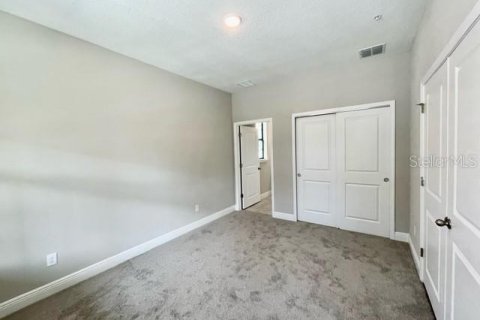 Touwnhouse à louer à Winter Springs, Floride: 4 chambres, 219.16 m2 № 2102912 - photo 19