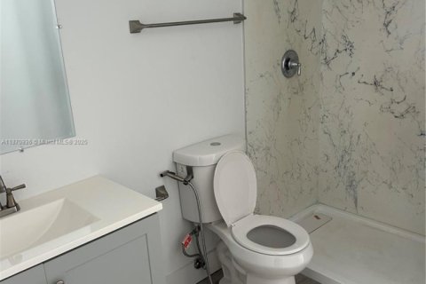 Condo in Lauderhill, Florida, 2 bedrooms № 2060191 - photo 23