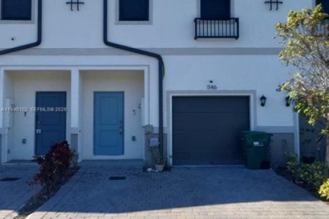 Touwnhouse à Florida City, Floride 3 chambres, 136.19 m2 № 2255457