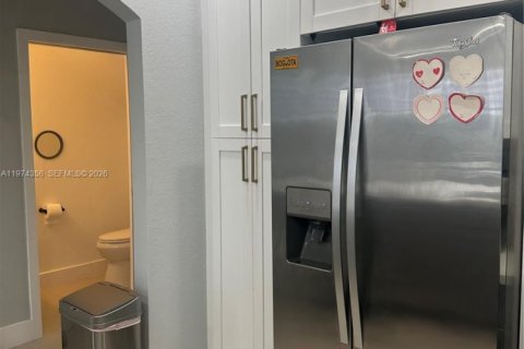 Купить таунхаус в Мирамар, Флорида 3 спальни, 134.71м2, № 2079125 - фото 11