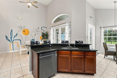 Villa ou maison à vendre à Kissimmee, Floride: 6 chambres, 248.7 m2 № 2416502 - photo 7