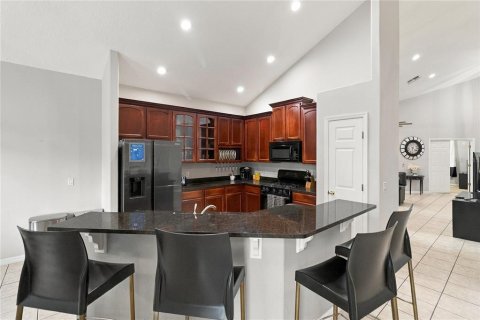 Villa ou maison à vendre à Kissimmee, Floride: 6 chambres, 248.7 m2 № 2416502 - photo 9