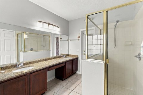 Villa ou maison à vendre à Kissimmee, Floride: 6 chambres, 248.7 m2 № 2416502 - photo 21