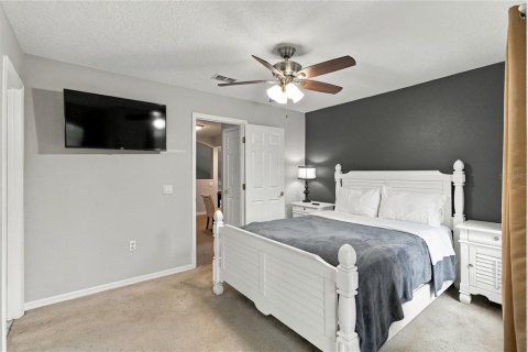 Villa ou maison à vendre à Kissimmee, Floride: 6 chambres, 248.7 m2 № 2416502 - photo 24