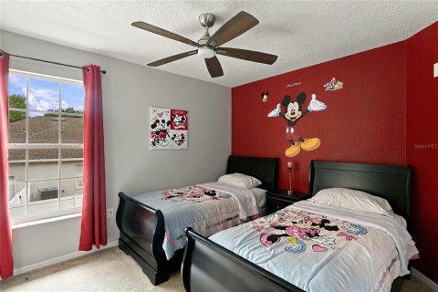 Villa ou maison à vendre à Kissimmee, Floride: 6 chambres, 248.7 m2 № 2416502 - photo 17