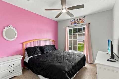Villa ou maison à vendre à Kissimmee, Floride: 6 chambres, 248.7 m2 № 2416502 - photo 15