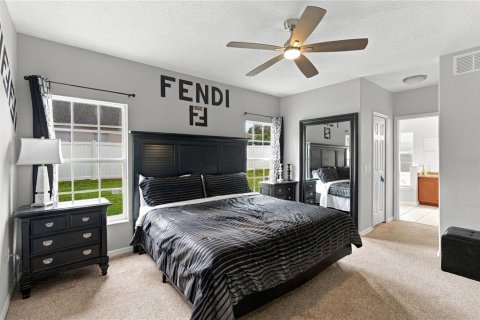 Villa ou maison à vendre à Kissimmee, Floride: 6 chambres, 248.7 m2 № 2416502 - photo 19