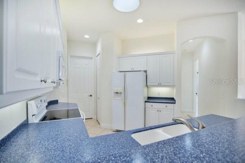 Duplex in DeBary, Florida 2 bedrooms, 164.07 sq.m. № 2123719 - photo 13