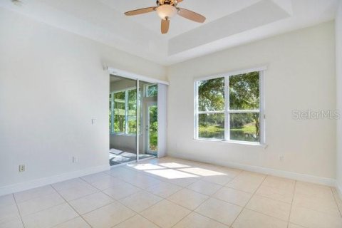 Duplex in DeBary, Florida 2 bedrooms, 164.07 sq.m. № 2123719 - photo 19