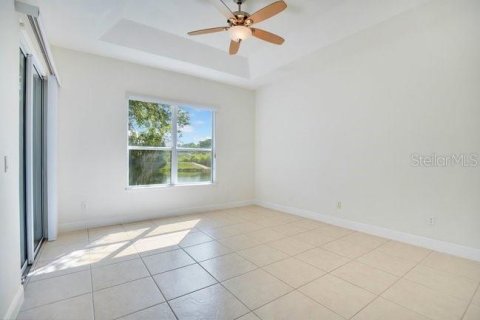 Duplex in DeBary, Florida 2 bedrooms, 164.07 sq.m. № 2123719 - photo 20