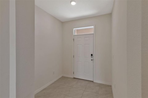 Touwnhouse à vendre à Davenport, Floride: 3 chambres, 157.19 m2 № 2291595 - photo 2