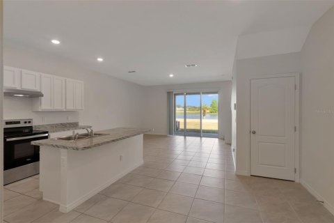 Touwnhouse à vendre à Davenport, Floride: 3 chambres, 157.19 m2 № 2291595 - photo 6