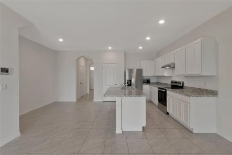 Touwnhouse à vendre à Davenport, Floride: 3 chambres, 157.19 m2 № 2291595 - photo 5