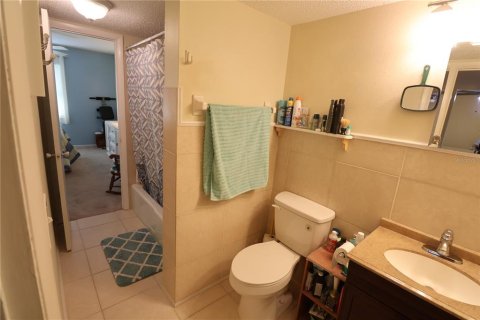Condominio en alquiler en Bradenton, Florida, 2 dormitorios, 86.96 m2 № 1750608 - foto 12