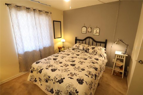 Condominio en alquiler en Bradenton, Florida, 2 dormitorios, 86.96 m2 № 1750608 - foto 10