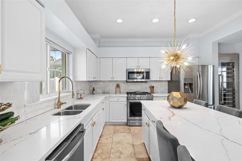 Casa en venta en Odessa, Florida, 5 dormitorios, 361.58 m2 № 2226818 - foto 14