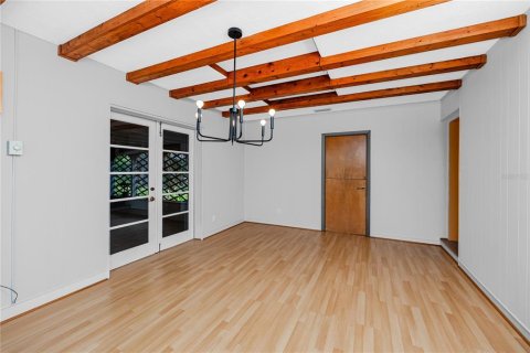 Casa en venta en Saint Petersburg, Florida, 5 dormitorios, 220.36 m2 № 2227772 - foto 12