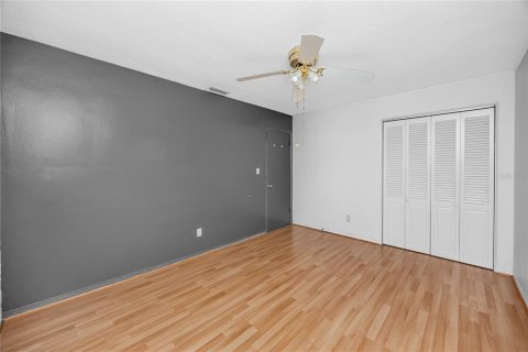 Casa en venta en Saint Petersburg, Florida, 5 dormitorios, 220.36 m2 № 2227772 - foto 20