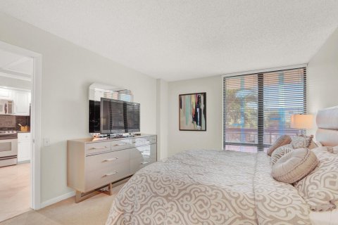 Купить кондоминиум в Бока-Ратон, Флорида 4 комнаты, 94.76м2, № 2083728 - фото 9