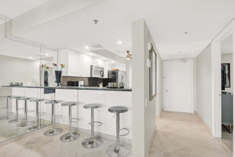 Купить кондоминиум в Бока-Ратон, Флорида 4 комнаты, 94.76м2, № 2083728 - фото 5