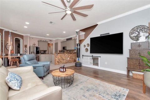 House in Land O' Lakes, Florida 4 bedrooms, 281.77 sq.m. № 1679071 - photo 23