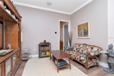 House in Land O' Lakes, Florida 4 bedrooms, 281.77 sq.m. № 1679071 - photo 12