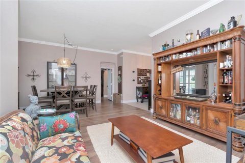 House in Land O' Lakes, Florida 4 bedrooms, 281.77 sq.m. № 1679071 - photo 13