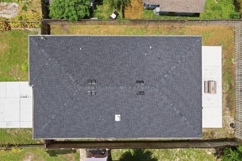 Casa en venta en Tampa, Florida, 5 dormitorios, 154.5 m2 № 2210218 - foto 22