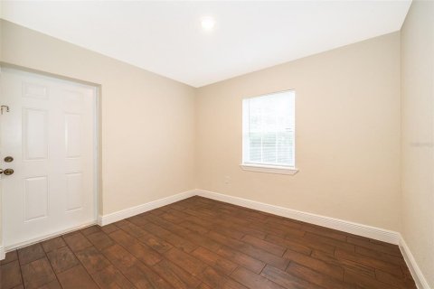 Casa en venta en Orlando, Florida, 3 dormitorios, 122.45 m2 № 1915845 - foto 13
