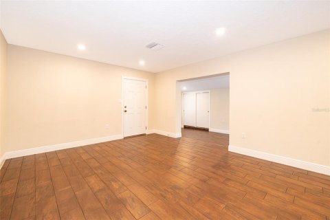 Casa en venta en Orlando, Florida, 3 dormitorios, 122.45 m2 № 1915845 - foto 18