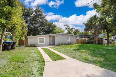Casa en venta en Orlando, Florida, 3 dormitorios, 122.45 m2 № 1915845 - foto 2