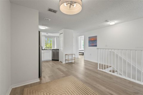 Condo in Sarasota, Florida, 3 bedrooms  № 1883404 - photo 16