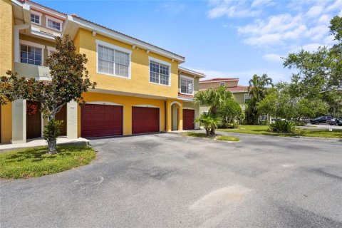 Condominio en venta en Sarasota, Florida, 3 dormitorios, 129.6 m2 № 1883404 - foto 1