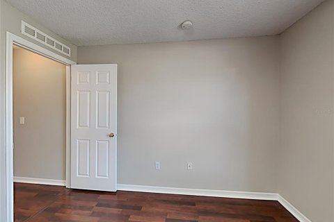 Villa ou maison à vendre à Poinciana, Floride: 3 chambres, 155.61 m2 № 2430973 - photo 18