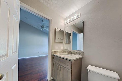 Villa ou maison à vendre à Poinciana, Floride: 3 chambres, 155.61 m2 № 2430973 - photo 28