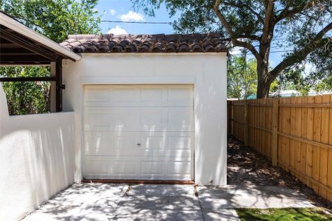 Casa en venta en Saint Petersburg, Florida, 3 dormitorios, 123.56 m2 № 1670646 - foto 20