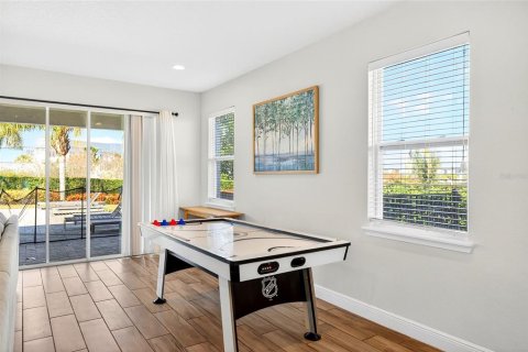 House in Kissimmee, Florida 9 bedrooms, 430.14 sq.m. № 2106893 - photo 7