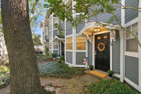 Touwnhouse à vendre à Tampa, Floride: 2 chambres, 94.2 m2 № 2380615 - photo 3