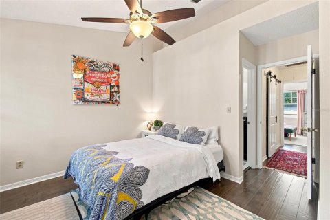 Touwnhouse à vendre à Tampa, Floride: 2 chambres, 94.2 m2 № 2380615 - photo 29