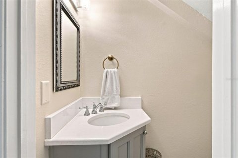 Touwnhouse à vendre à Tampa, Floride: 2 chambres, 94.2 m2 № 2380615 - photo 7