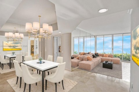 Condominio en venta en Aventura, Florida, 2 dormitorios, 140.28 m2 № 2010770 - foto 2