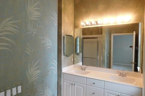 Condo in Venice, Florida, 3 bedrooms  № 2204650 - photo 10