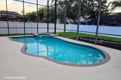 House in Mulberry, Florida 5 bedrooms, 335.19 sq.m. № 2294869 - photo 6